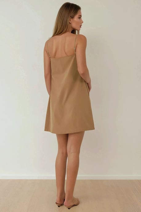 Mini-Kleid mit quadratischem Kragen und Taschen - Image 6