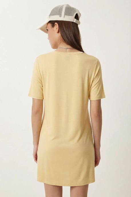 Mini-Kleid mit Rundhalsausschnitt und Schlitz - Image 4