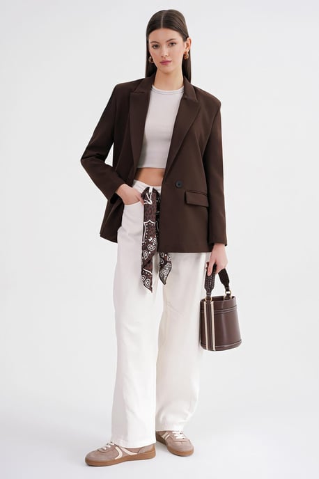 Langärmliger, knöpfbarer Blazer - Image 2