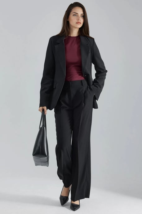Schlanker Blazerjacke - Image 4