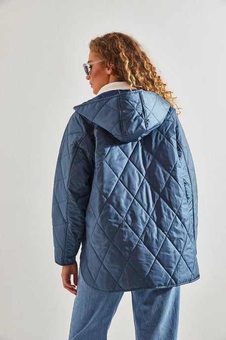 Kapuze Übergroße Steppjacke - Image 3
