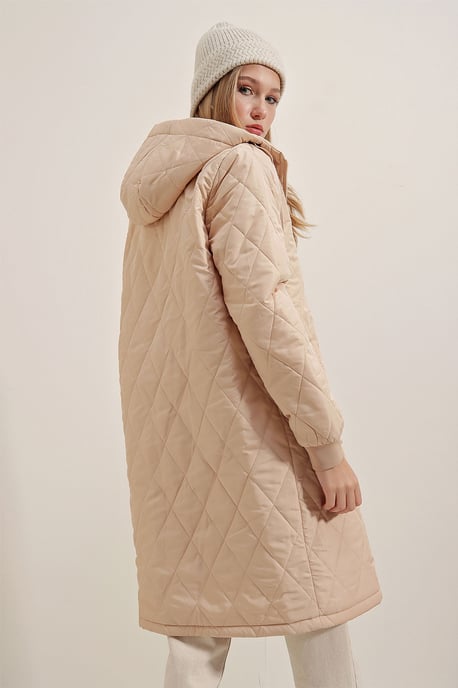Hooded Oversized Lange Puffer-Daunenjacke - Image 5