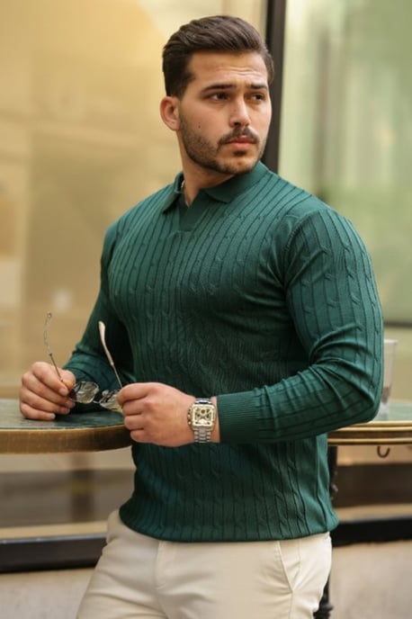 Kabelstrick-Polo-Kragenpullover - Image 3
