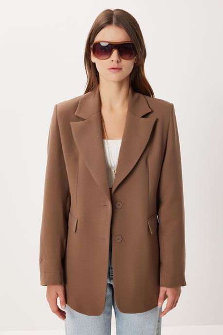 Gepolsterte Gabardinejacke mit Knopfverschluss - Image 4