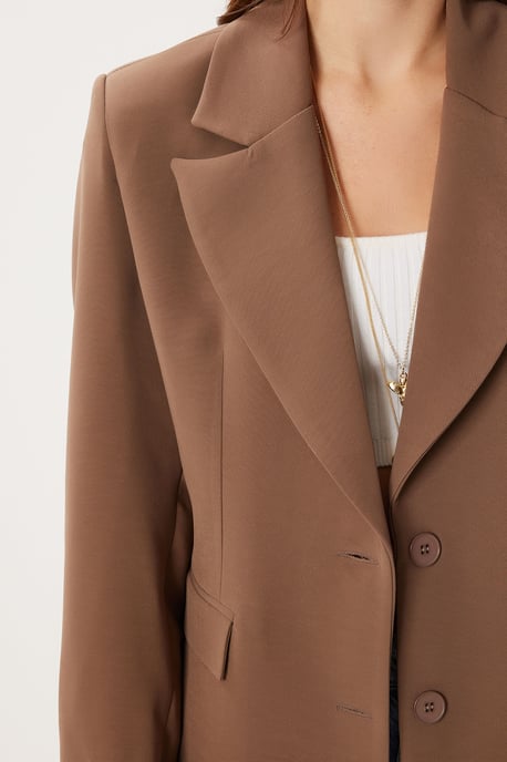 Gepolsterte Gabardinejacke mit Knopfverschluss - Image 5