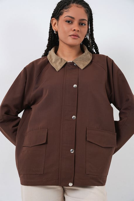 Gabardine-Jacke mit Knopfschluss und Taschen - Image 5