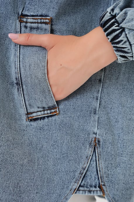 Übergroße Jeansjacke mit Hemdkragen - Image 6