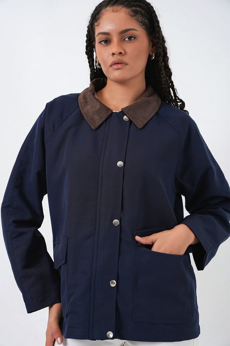 Gabardinejacke mit Knopfverschluss und Taschen - Image 3
