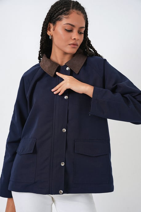 Gabardinejacke mit Knopfverschluss und Taschen - Image 4