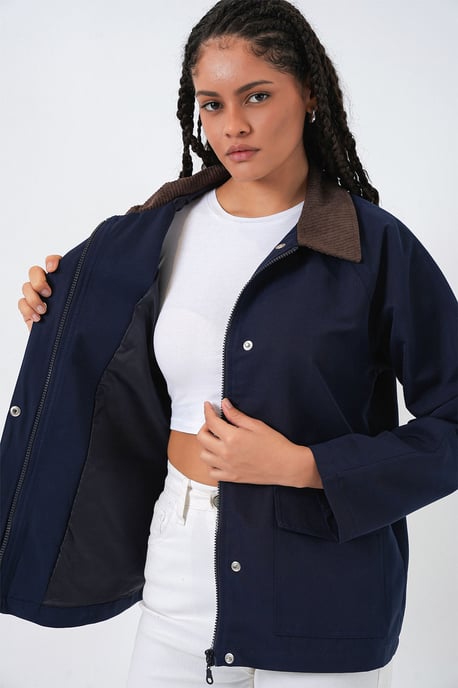 Gabardinejacke mit Knopfverschluss und Taschen - Image 5