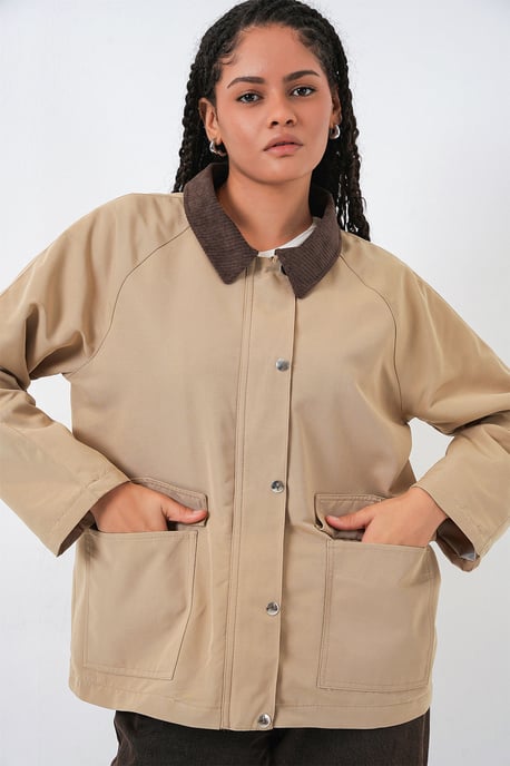 Gabardinejacke mit Knopfverschluss und Taschen - Image 1