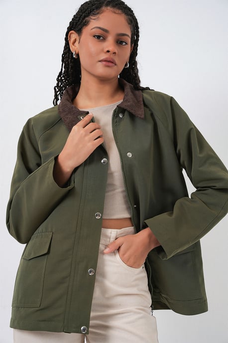 Gabardinejacke mit Knopfverschluss und Taschen - Image 4