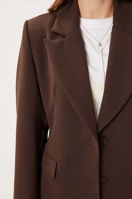 Gepolsterte Gabardinejacke mit Knopfverschluss - Image 4