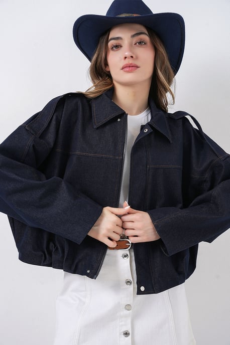Oversized Cropped-Jacke mit Reißverschluss und Tasche - Image 5