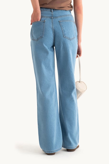 Hochtaillierte Gerade Jeans - Image 3