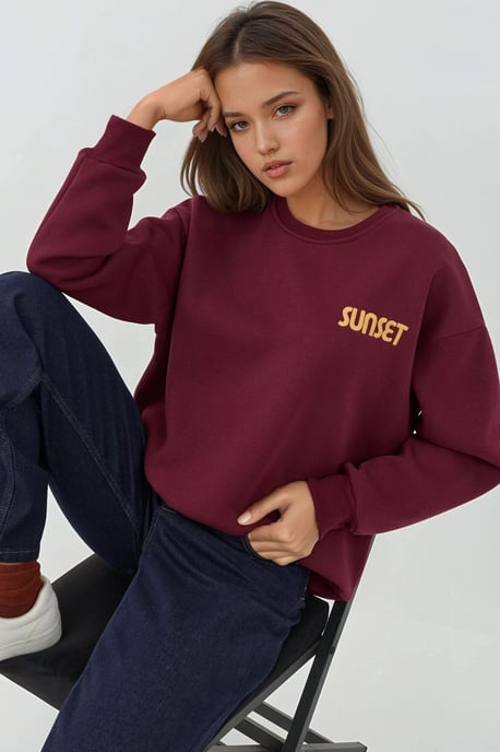 Bestickter Rundhals-Pullover mit erhobenem Design - Image 1