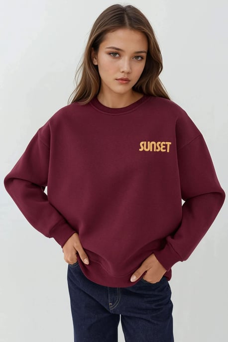 Bestickter Rundhals-Pullover mit erhobenem Design - Image 5