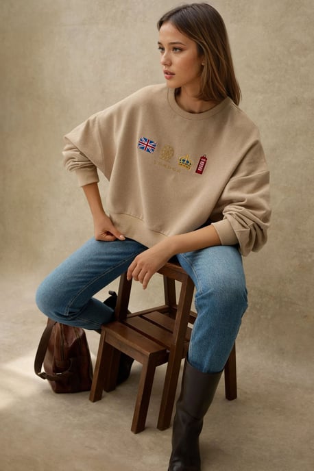 Bestickter Rundhals-Sweatshirt aus Baumwolle mit Fleece-Innenfutter - Image 2