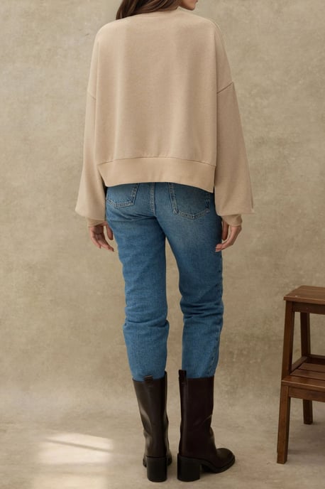 Bestickter Rundhals-Sweatshirt aus Baumwolle mit Fleece-Innenfutter - Image 6