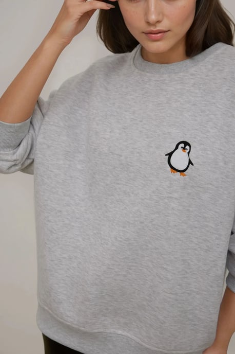 Komfort Sweatshirt mit Tiermuster und gesticktem Rundhalsausschnitt - Image 5