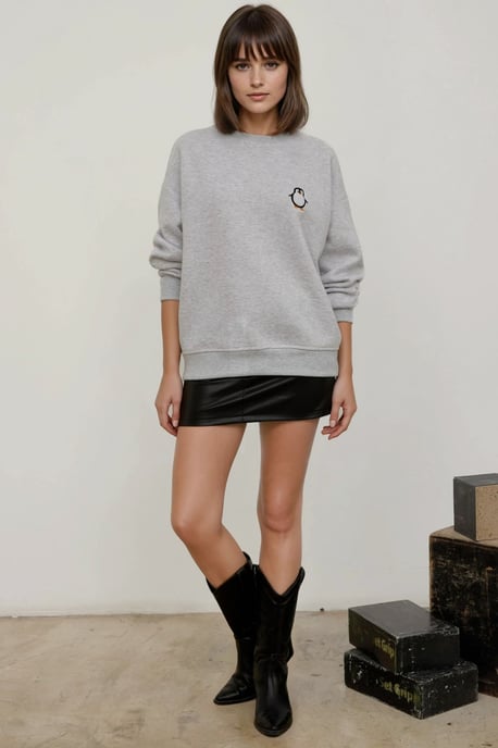 Komfort Sweatshirt mit Tiermuster und gesticktem Rundhalsausschnitt - Image 6