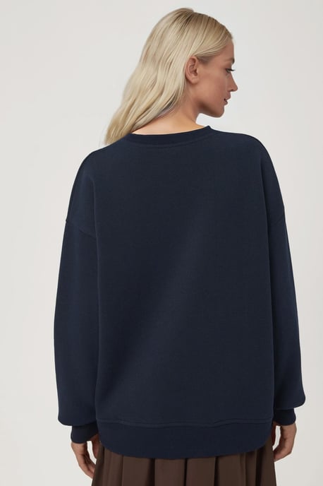 Bequemes Sweatshirt mit Tiermuster und gesticktem Rundhalsausschnitt - Image 4