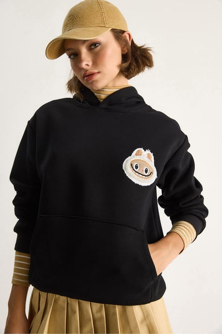 Kapuzensweatshirt mit Stickerei - Image 1
