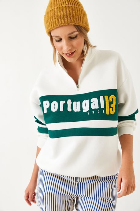Sweatshirt mit Zip-Kragen und Pompon - Image 3