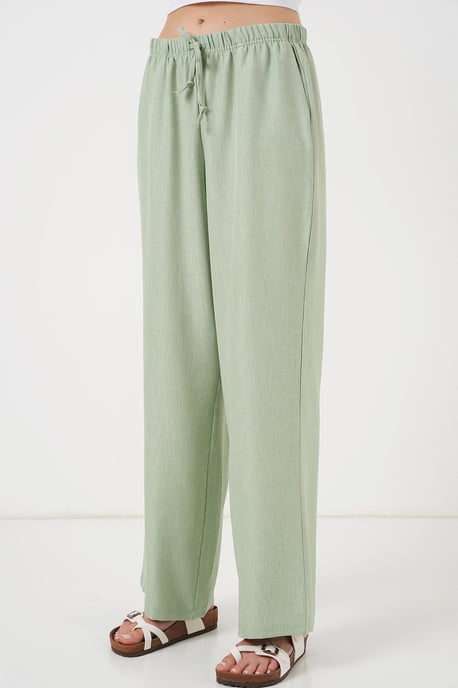 Weite, lockere Hose mit Kordelzug - Image 2