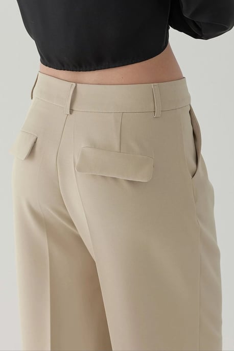 Hochtaillierte Abnäherhose - Image 4