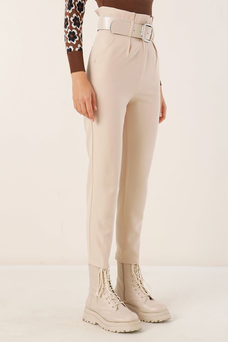 Knöchellange Gerade Hose mit Schleife - Image 3