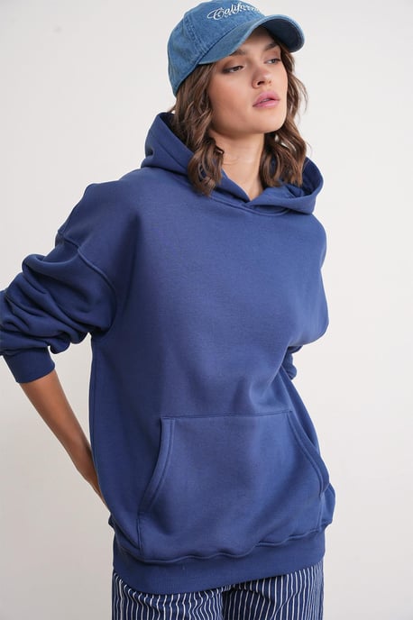 Oversized Kapuzenpullover mit Tasche - Image 4