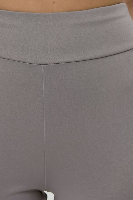 Hochtaillierte Modal Touch Flared Leggings - Image 3