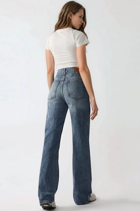 Normale Taille Gerade Bein Denim Jeans - Image 3