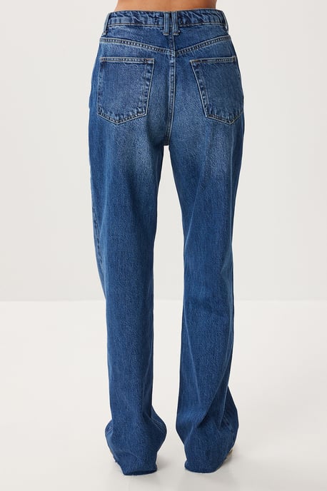 Hoch geschnittene gerade Jeans - Image 6