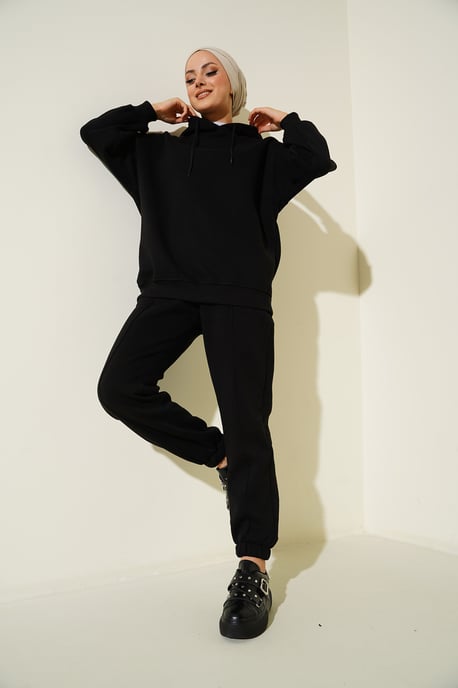 Übergroßes Kapuzen-Sweatshirt und aktive Hose Set - Image 5