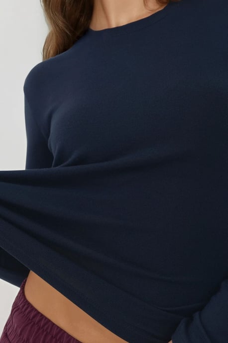 Ultra Soft Touch Slim Fit Rundhals Langarm Basic Top - Image 5
