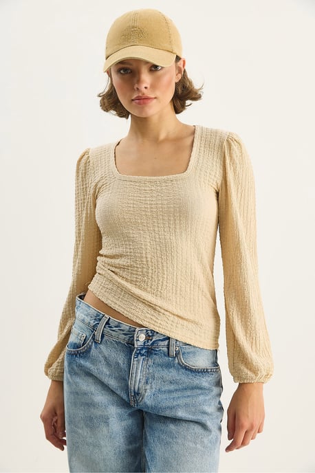 Schmale Passform Bluse mit quadratischem Kragen und Textur - Image 4