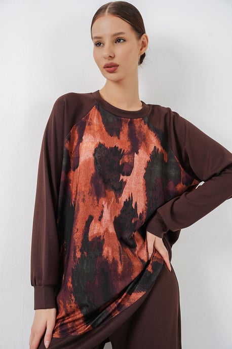 Oversize Tunika mit abstraktem Print und Hose Set - Image 2