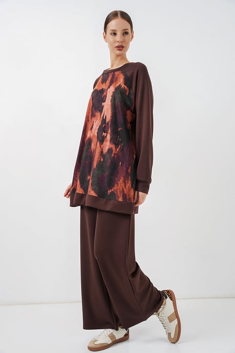 Oversize Tunika mit abstraktem Print und Hose Set - Image 3