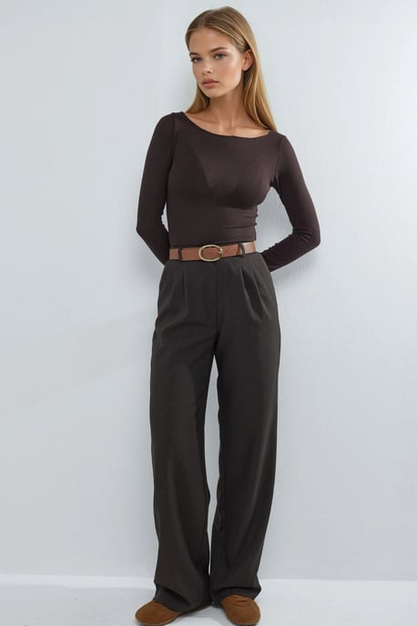 Boots-Ausschnitt Cashmere-Mischung Ultra-Leichtbluse - Image 4