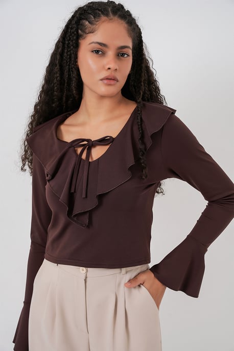 Rüschenshirt mit V-Ausschnitt und kurzem Schnitt - Image 3