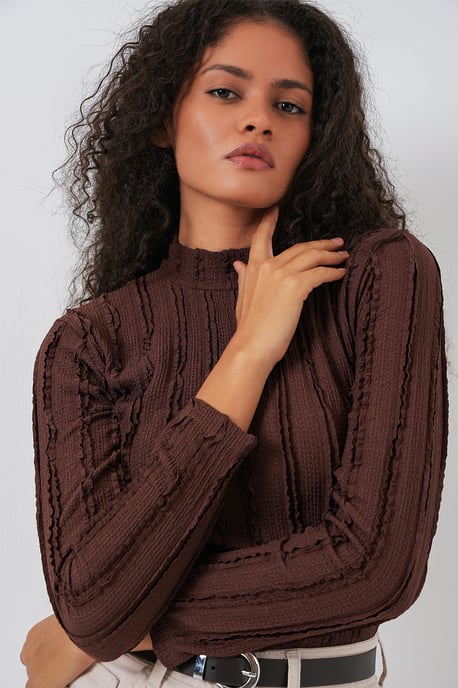 Texturierte Slim Fit Halbkragenbluse - Image 3