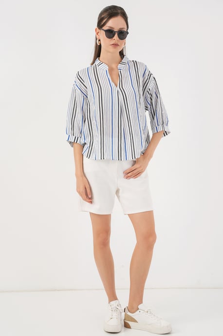 Gestreifte V-Ausschnitt-Bluse - Image 2