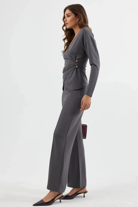 Bluse und Hose Set mit Accessoire-Details - Image 2