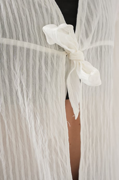 V-Ausschnitt Bluse mit Schleife - Image 5