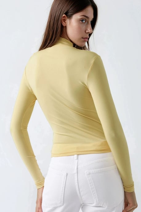Hochkragen-Bluse mit Drapierung - Image 5