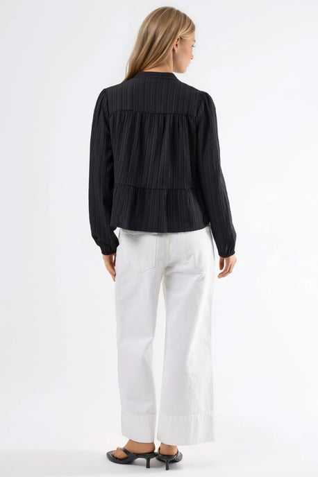 Langärmlige Bluse mit Tippetkragen - Image 4