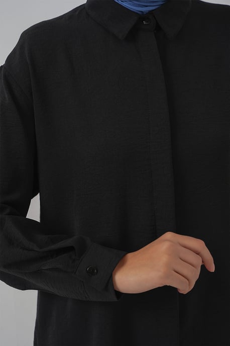 Oversized Langarm-Bluse mit Knopfleiste und Hemdkragen - Image 5