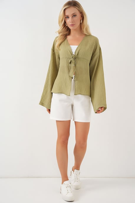 V-Ausschnitt Bluse mit Schleife - Image 2